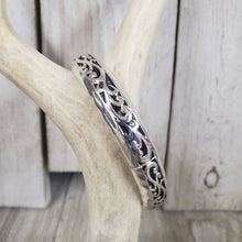 Silvertone Scroll Stretch Bracelet - My Wyo Designs