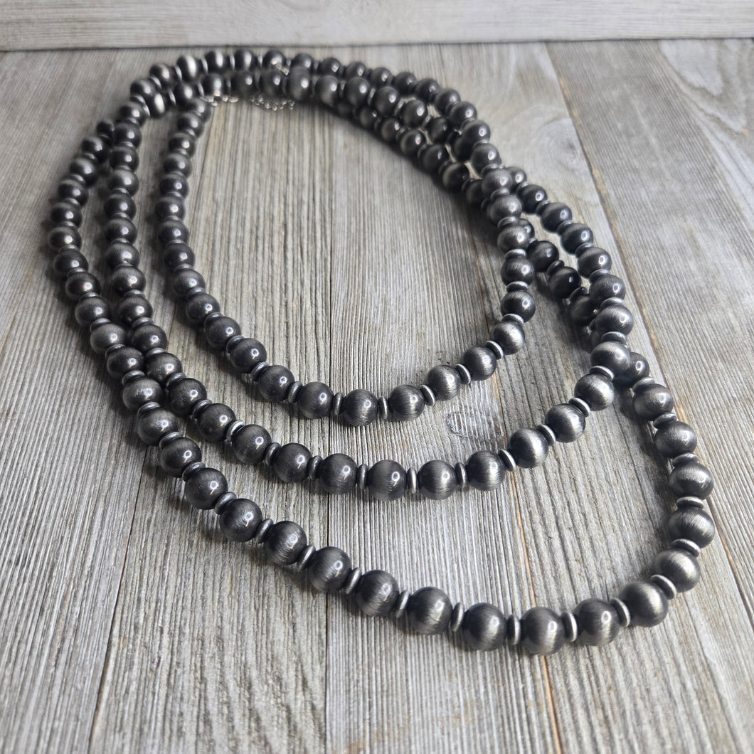 Navajo Inspired Silver Pearl necklace 60