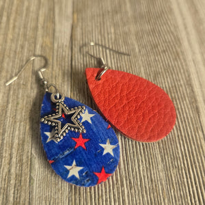 Itty Bitty Star Leather earrings~ Red & Royal