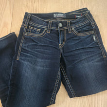 Silvers SUKI Capris, size 27 stretch