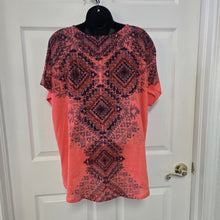 Tribal Blingy V'neck Ladies top size XL - My Wyo Designs