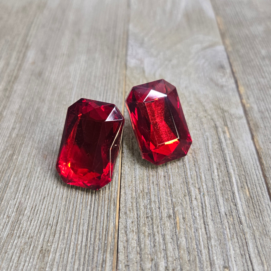 Large Crystal CLIP on earrings ~ Red - My Wyo Designs