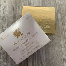 Estee Lauder "America The Beautiful" Powder Compact NIB With Powder