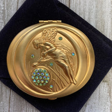 Estee Lauder "Spirit Of Earth" Fairy Powder Compact Incudes Powder