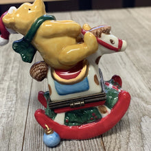Midwest of Cannon Falls ~ PHB~ Winnie-the-Pooh Christmas