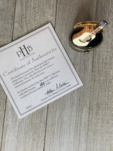 Midwest of Cannon Falls ~ PHB~ Elvis Presley Guitar Limited Edition NIB
