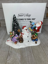 Snow Village Department 56 " Santa Comes To Town