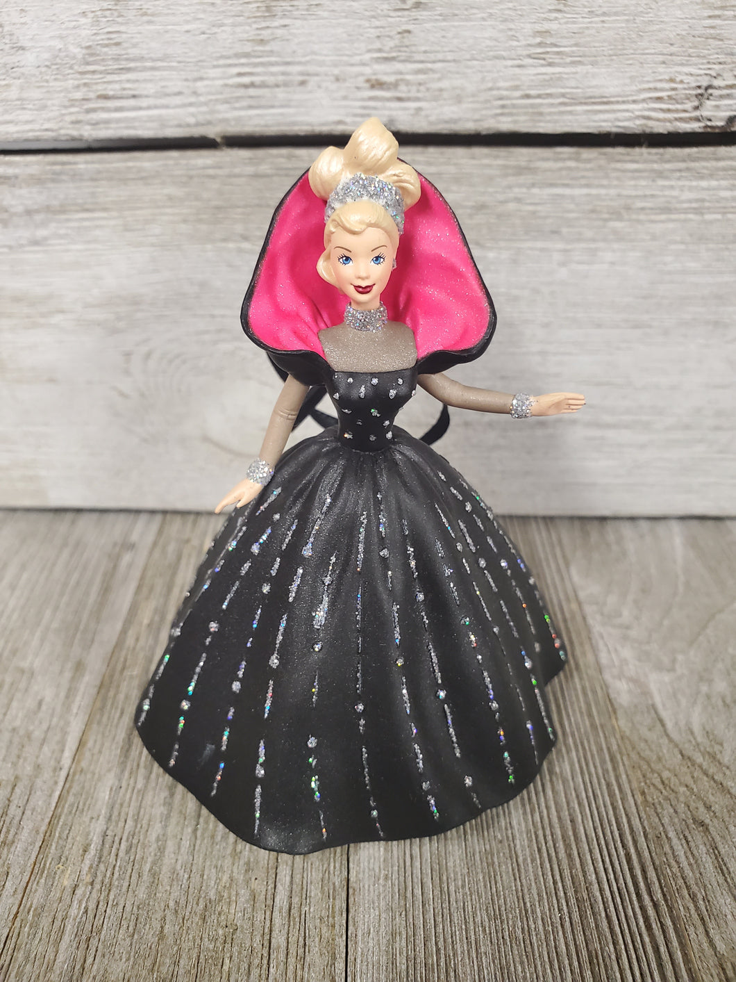 Holiday Barbie 1998 Ornament My Wyo Designs Holiday Barbie 1998 Ornament My Wyo Designs
