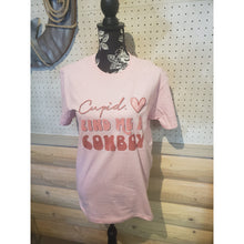 Cupid Find Me A Cowyboy ~Buckin Hearts Tee - My Wyo Designs