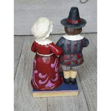 Jim Shore Miniature Pilgrim Couple  #4058844 - My Wyo Designs